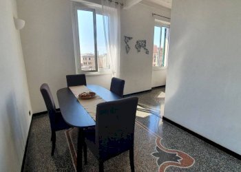 Soggiorno - Trilocale via Antonio Cantore, 30, Genova (zona Sampierdarena) - foto 6