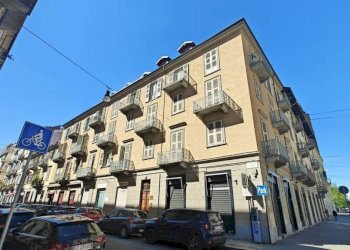 Facciata - Ufficio via Andrea Massena, 24, Torino (zona Crocetta) - foto 15