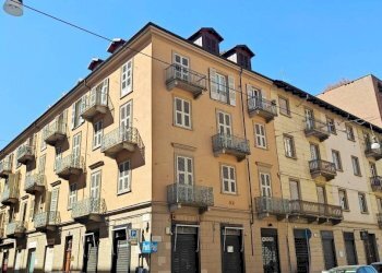 Facciata - Ufficio via Andrea Massena, 24, Torino (zona Crocetta) - foto 18