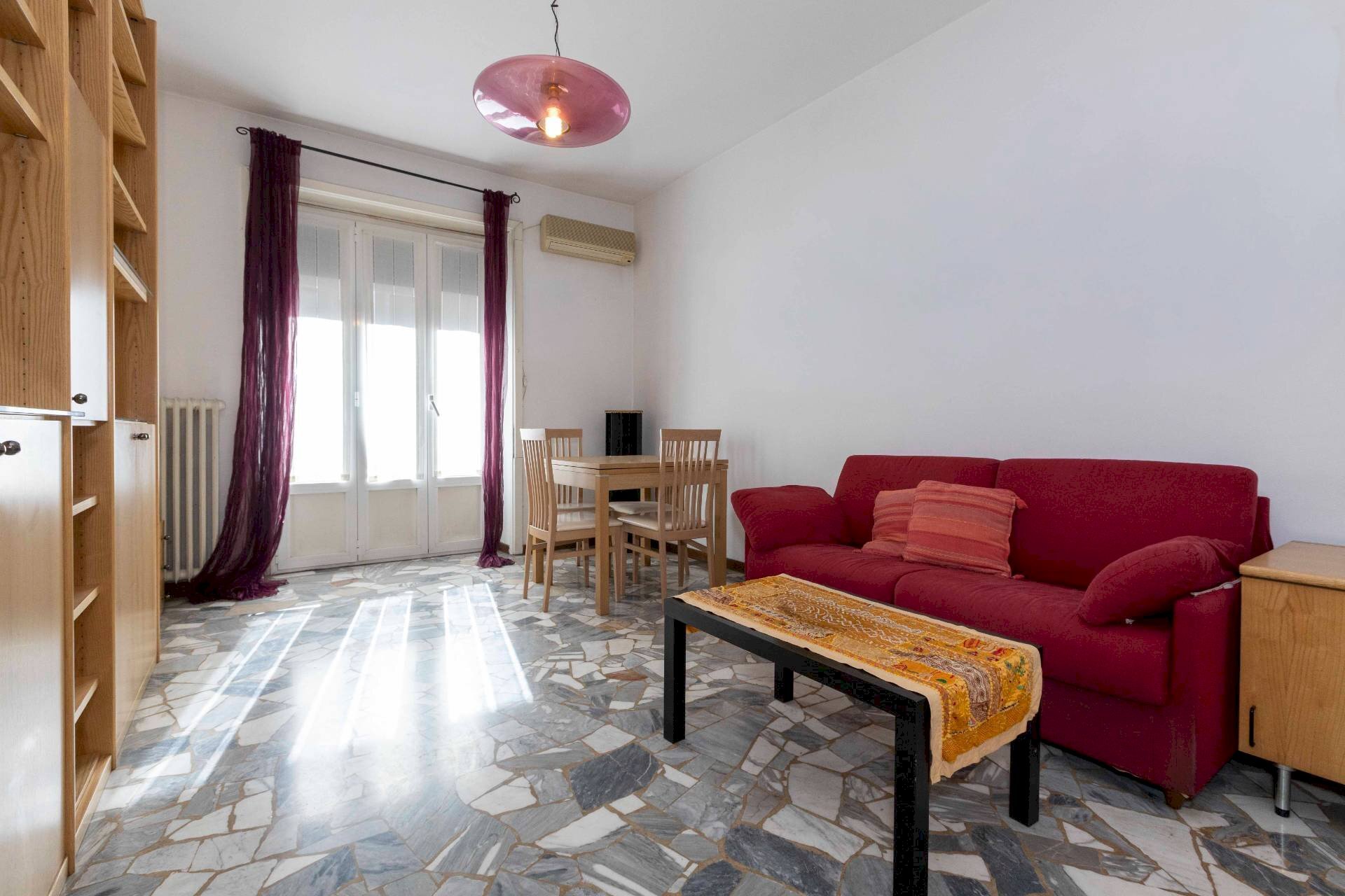 Sala da pranzo - Trilocale Via Giovanni Antonio Plana
 
32, Milano - foto 1