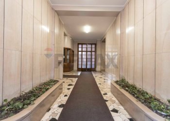 Ricezione / Lobby - Trilocale Via Giovanni Antonio Plana
 
32, Milano - foto 22