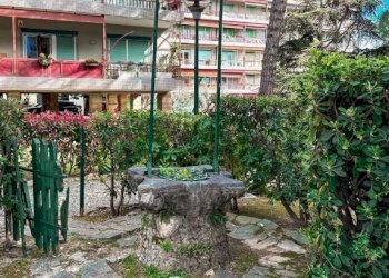 Giardino - Appartamento via Stefano Prasca, Genova (zona Quarto) - foto 20