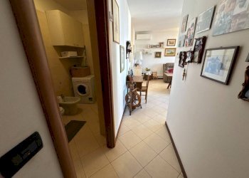 Corridoio - Four-room apartment via dei Canonici Renani, 2, Casalecchio di Reno - photo 37