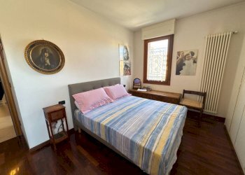 Camera da letto - Quadrilocale via dei Canonici Renani, 2, Casalecchio di Reno - foto 26