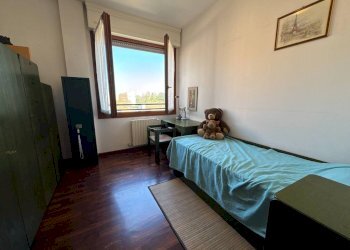 Camera da letto - Quadrilocale via dei Canonici Renani, 2, Casalecchio di Reno - foto 30