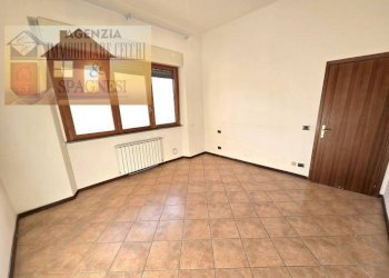 Camera da letto - Bilocale via Tredici Martiri, Campi Bisenzio - foto 13