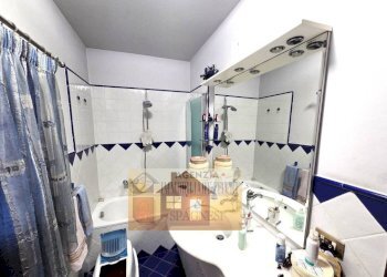 Bagno - Appartamento via dell'Albero, Campi Bisenzio - foto 17