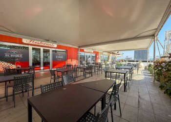 Interno non residenziale - Ristorante Vado Ligure - foto 5