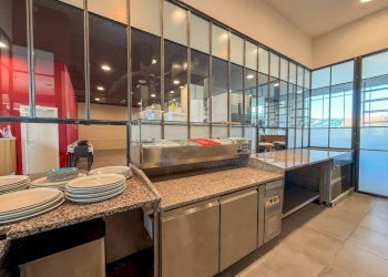 Interno non residenziale - Ristorante Vado Ligure - foto 8