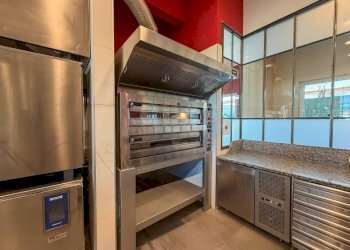 Interno non residenziale - Ristorante Vado Ligure - foto 9