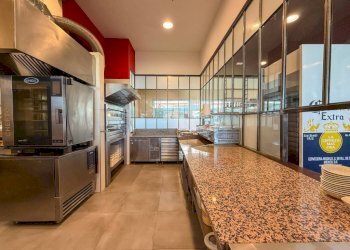 Interno non residenziale - Ristorante Vado Ligure - foto 11