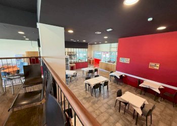 Interno non residenziale - Ristorante Vado Ligure - foto 15