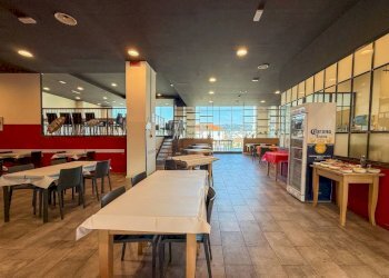 Interno non residenziale - Ristorante Vado Ligure - foto 29