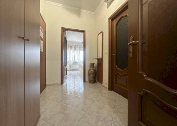 Corridoio - Bilocale via Monte Bianco, Moncalieri - foto 11