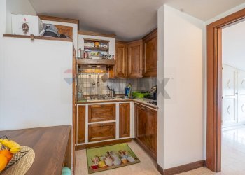 Cucina - Trilocale Vicolo del divino amore
 
8, Marino - foto 10