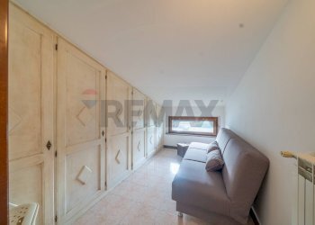 Soggiorno - Trilocale Vicolo del divino amore
 
8, Marino - foto 12