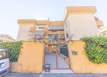 Edificio all\'aperto - Quadrilocale Via Federico Confalonieri
 
19, Marino - foto 1