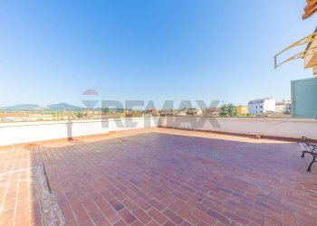 Terrazza - Quadrilocale Via Federico Confalonieri
 
19, Marino - foto 15