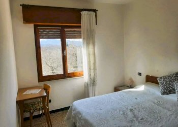 Camera da letto - Trilocale via Relama, Rovegno - foto 12