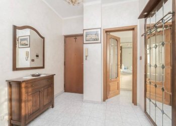 Ingresso - Four-room apartment via Vado, 5, Torino (neighborhood Nizza Millefonti) - photo 20