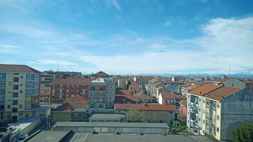 Vista - Three-room apartment via Pastrengo, 35, Moncalieri - photo 1