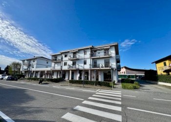 Facciata - Quadrilocale via 25 Aprile, 9a, Verrone - foto 2