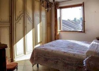 Camera da letto - Villa via Monsignor Nicola Cavanna, 42, Asti - foto 9