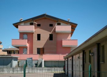 esterno - Trilocale via C. Olmo, Boffalora d'Adda - foto 17