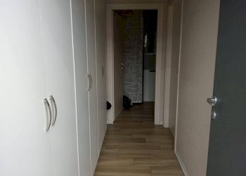 Ripostiglio - Shop via Antonio Bassignano, Cuneo (neighborhood Centro) - photo 7