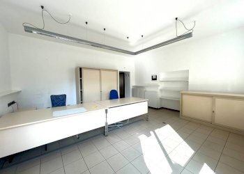 Ufficio - Ufficio via Gian Pietro Porro, 25, Induno Olona - foto 4
