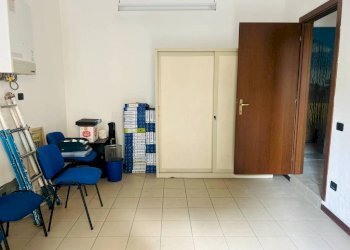 Ufficio - Ufficio via Gian Pietro Porro, 25, Induno Olona - foto 11