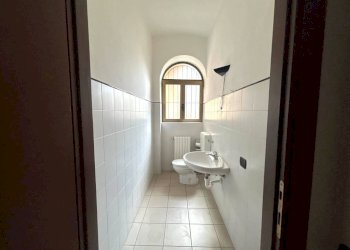 Bagno - Ufficio via Gian Pietro Porro, 25, Induno Olona - foto 16