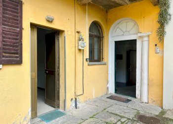 Facciata - Ufficio via Gian Pietro Porro, 25, Induno Olona - foto 17