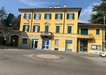 Facciata - Ufficio via Gian Pietro Porro, 25, Induno Olona - foto 21