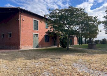 whatsapp image 2025-10-17 at 16.40.15 (9) - Single Family Villa via Cartara, Castel San Pietro Terme - photo 54