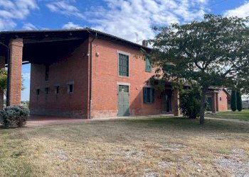 whatsapp image 2025-10-17 at 16.40.15 (11) - Single Family Villa via Cartara, Castel San Pietro Terme - photo 59