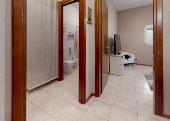 md2104-bathroom - Bilocale piazza Andrea Costa, Medicina - foto 19