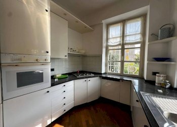 Cucina - Trilocale via Romana della Castagna, 38, Genova (zona Quarto) - foto 5