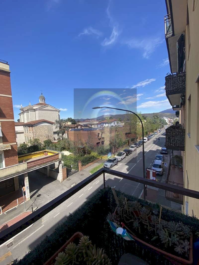AFFACCIO - Three-room apartment Brescia - photo 2