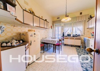 Cucina - Appartamento via San Marino, 106, Genova (zona San Teodoro) - foto 8