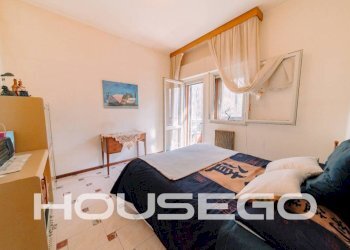 Camera da letto - Appartamento via San Marino, 106, Genova (zona San Teodoro) - foto 13