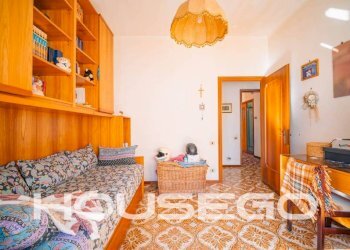 Salone - Appartamento via San Marino, 106, Genova (zona San Teodoro) - foto 2