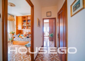 Disimpegno - Appartamento via San Marino, 106, Genova (zona San Teodoro) - foto 4