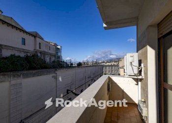 Balcone - Ufficio corso Giuseppe Mazzini, Catanzaro - foto 23