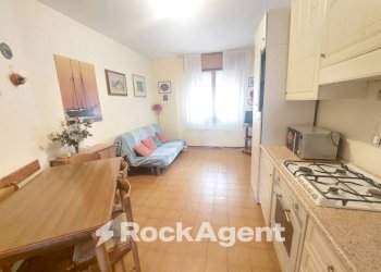 Cucina - Two-room apartment viale Cormor, 127, San Michele al Tagliamento - photo 5