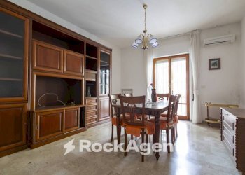 Salone - Trilocale via Nicola Lombardi, 9, Catanzaro - foto 31