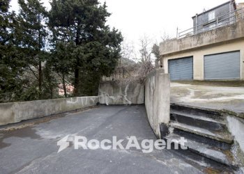 Cortile interno - Three-room apartment via Corace 1, Gimigliano - photo 31