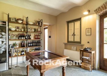 Salone - Restaurant via Roma, 29, Villa Biscossi - photo 26