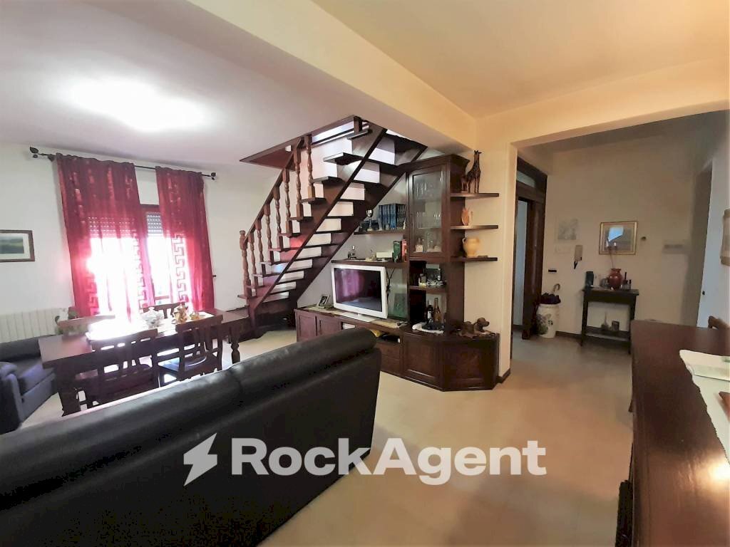 Salone - Apartment via del Carmine, 8, Acquapendente - photo 1