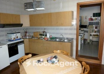 Cucina - Four-room apartment strada Provinciale 3 Tirrena, 88, Trecchina - photo 12